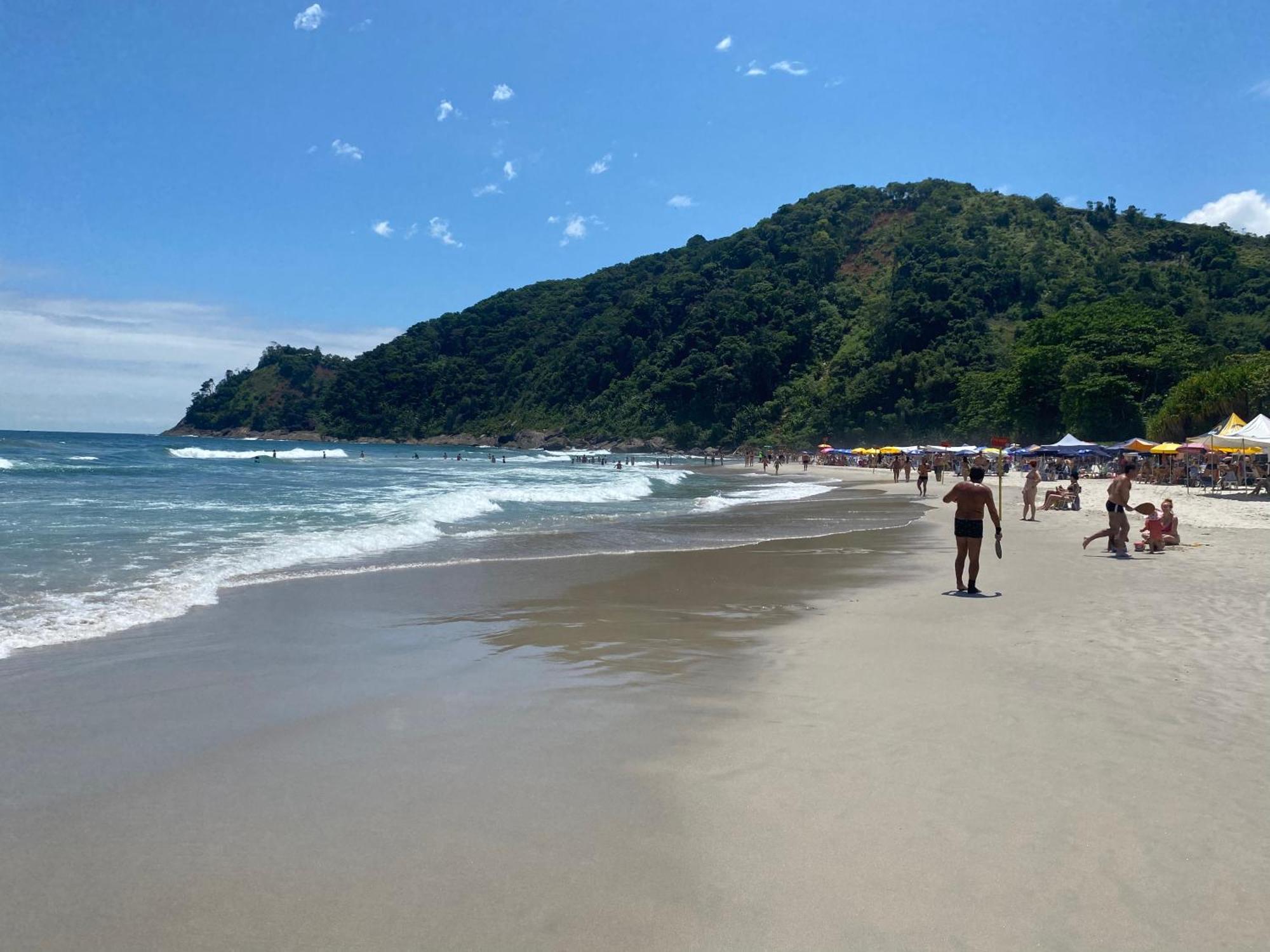 Flat Vila Morena A Pousada Da Sua Familia Camburi  Esterno foto
